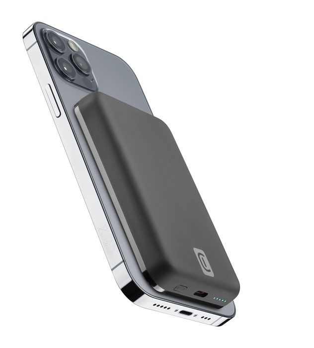 Wireless power bank MAG 5000 | Portable Battery Chargers | Charge and ...