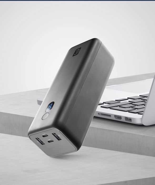 Caricabatterie portatile Maxi 27000mAh Nero|Cellularline